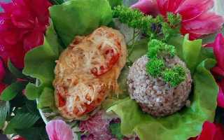 Курица с сыром и помидорами в духовке
